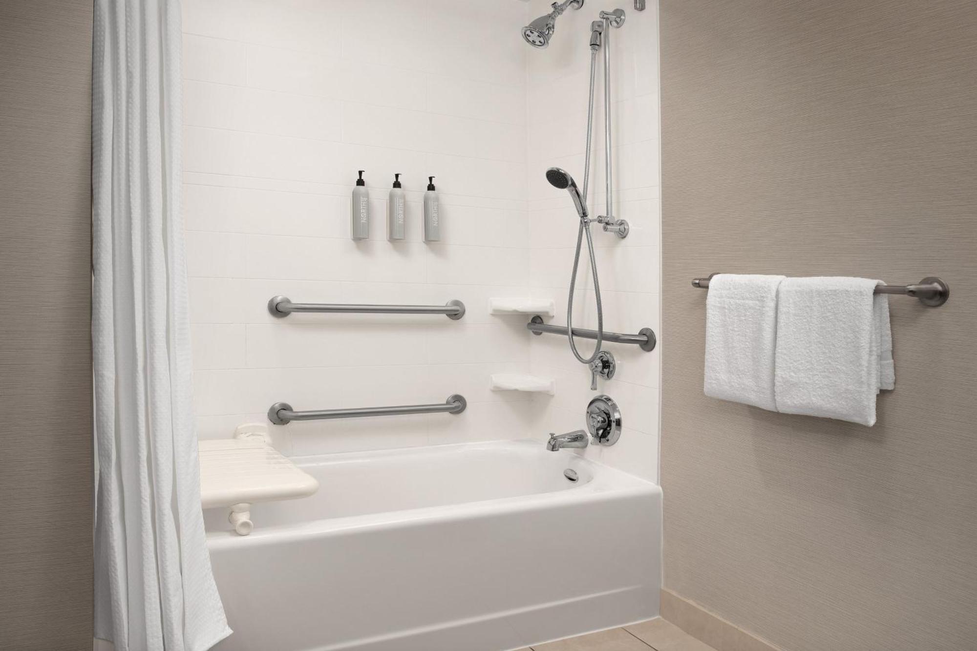 Courtyard By Marriott Syracuse Downtown At Armory Square Hotel Luaran gambar