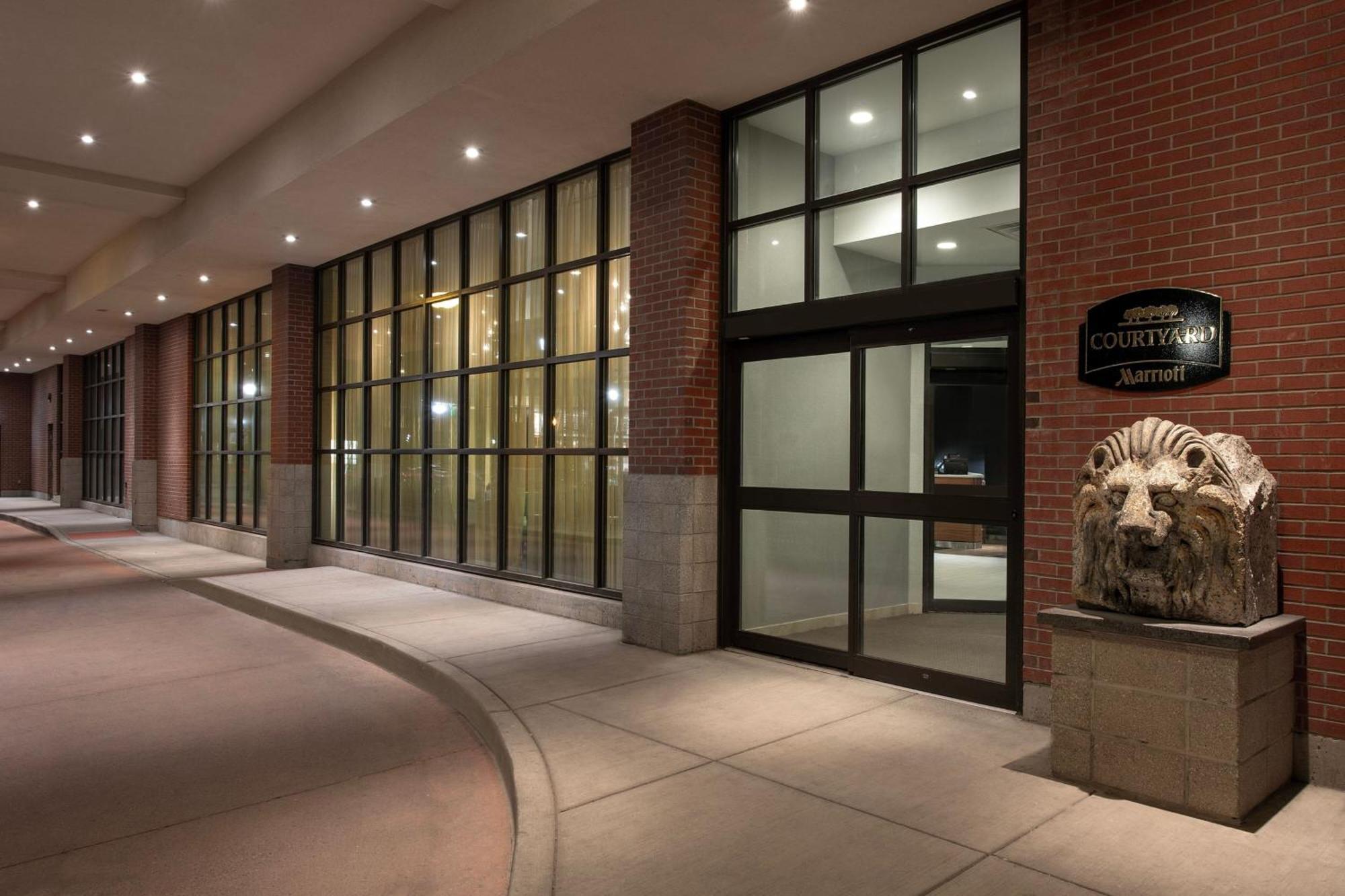 Courtyard By Marriott Syracuse Downtown At Armory Square Hotel Luaran gambar
